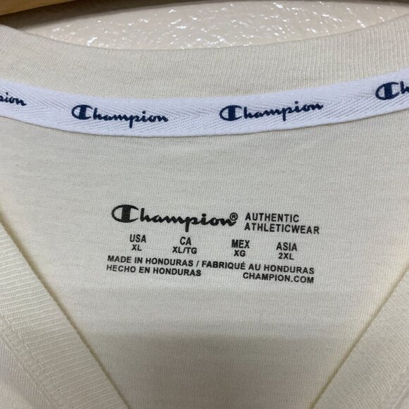 Athletic Bundle 7 pieces size Large/XL with tote bag - Picture 3 of 10